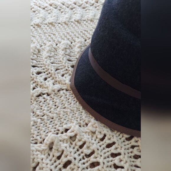 Black/Gray Saks 5th Avenue Wool Hat Size OS/TU S/M - Picture 10 of 12